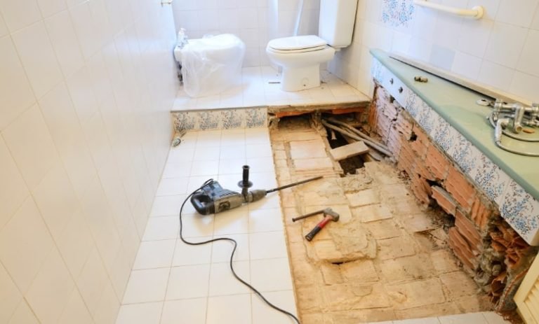 DIY or Hire? Making the Right Choice for Your Burlington Bathroom Renovation! bathroom renovation